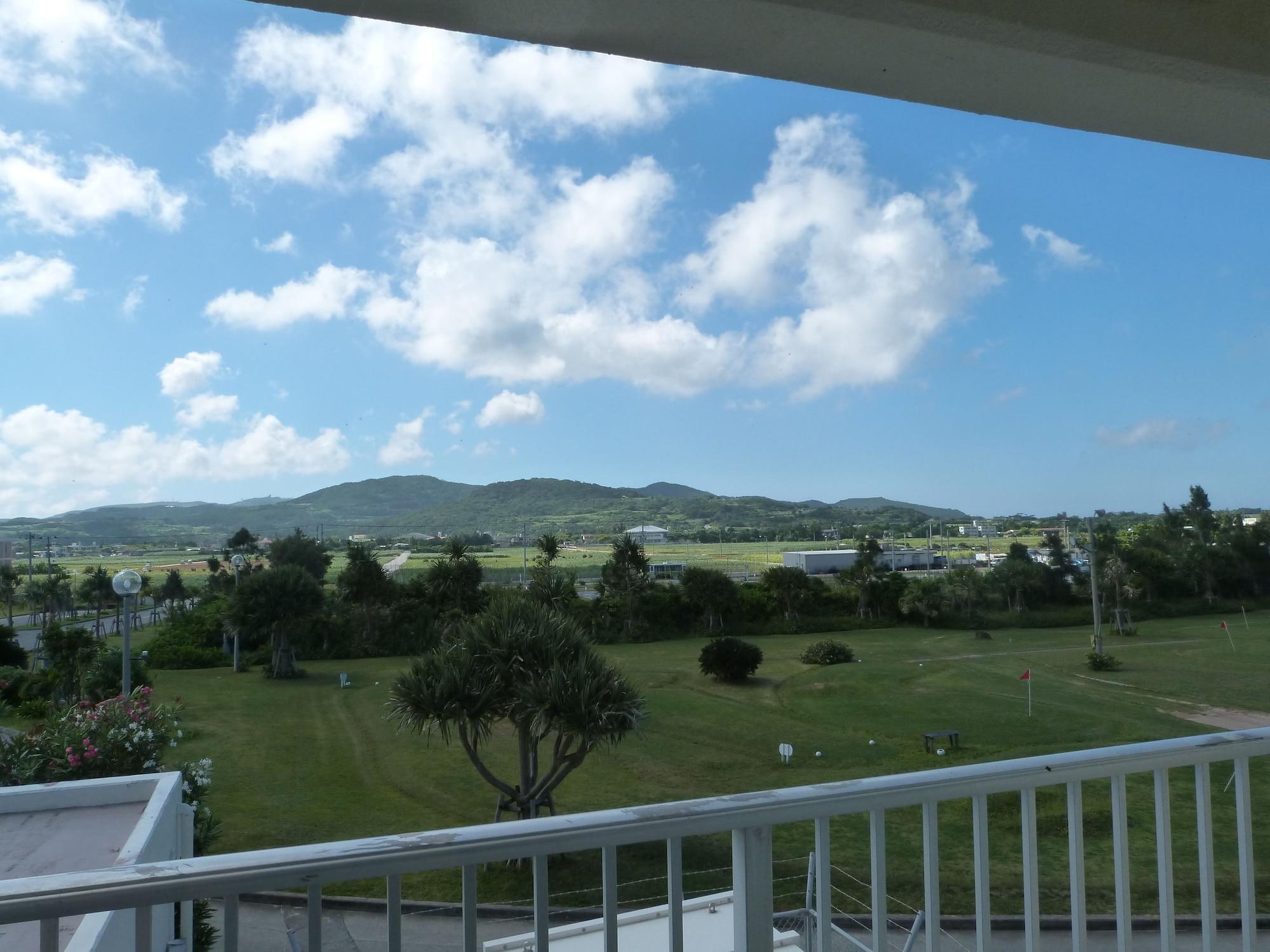 En Resort Kumejima Eef Beach Hotel Exterior photo