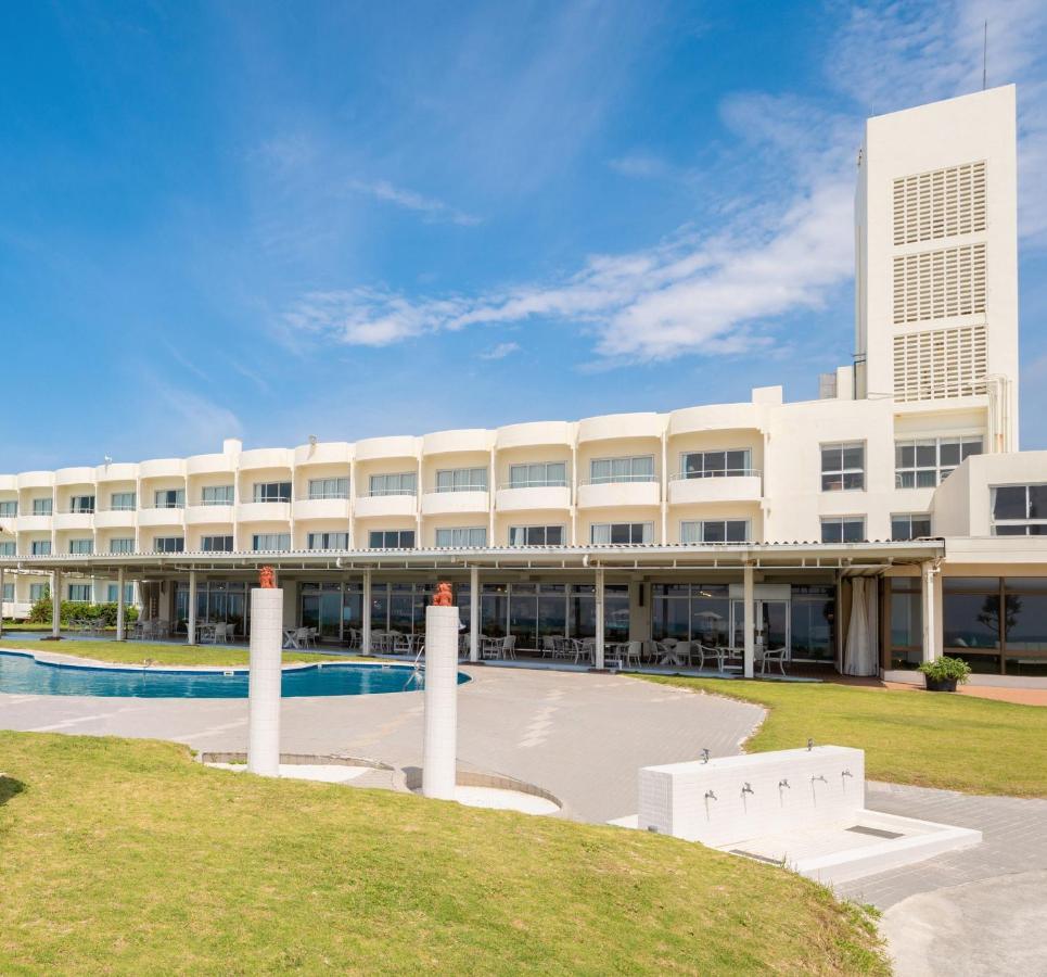 En Resort Kumejima Eef Beach Hotel Exterior photo