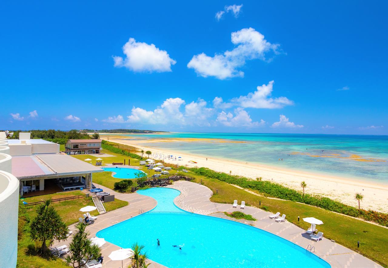 En Resort Kumejima Eef Beach Hotel Exterior photo